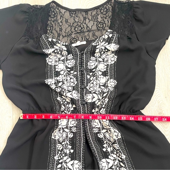 Black and White Stylish Jumpsuit Shorts and Dress - Picture 13 of 15